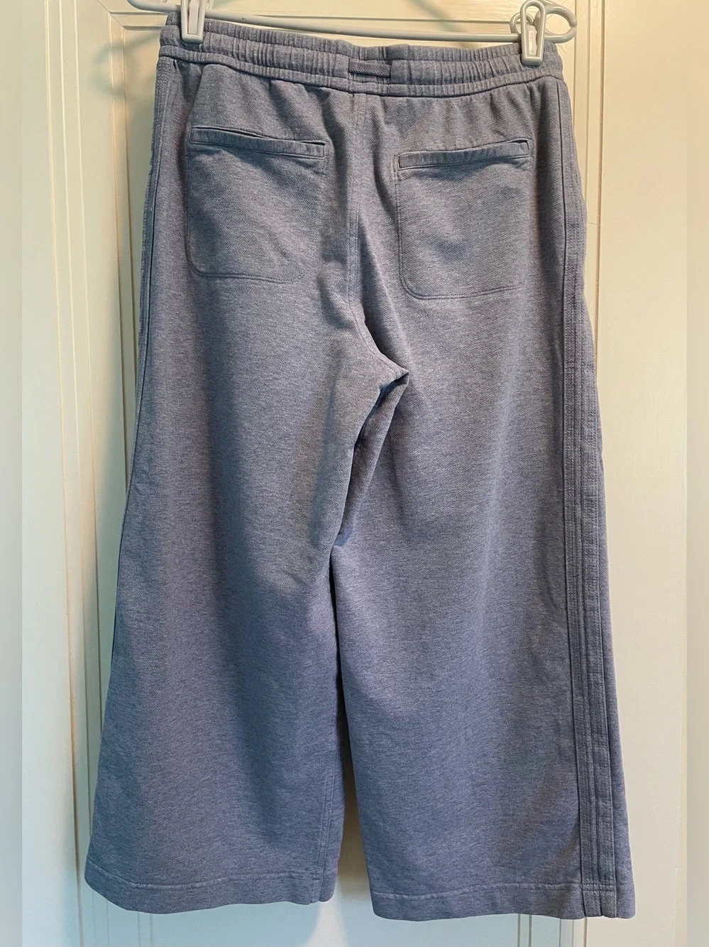 Athleta Farallon Heathered Wide Crop in Heather Blue-Gray - Picture 2 of 10